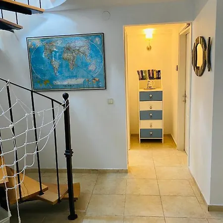 Detached With Sea View *