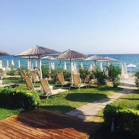 Detached With Sea View *