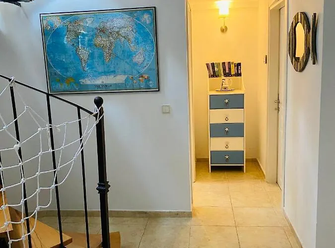 Detached With Sea View *