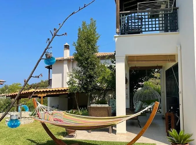 Detached With Sea View 別荘