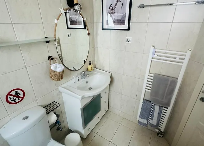 Detached With Sea View 別荘