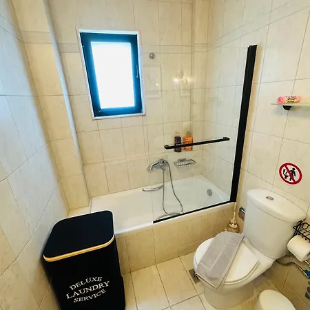 Detached With Sea View *